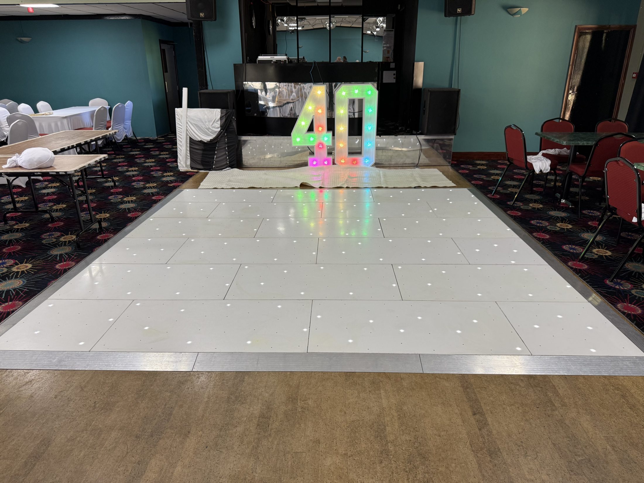 White starlight floor supplied for a 40th birthday party at Fishley Park, Walsall