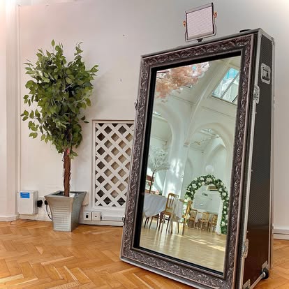 Framed mirror photo booth in a venue