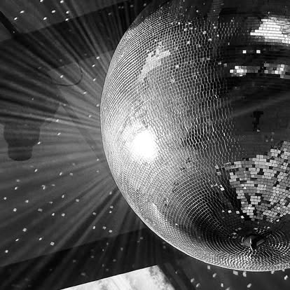 Close-up mirror ball lighting effect