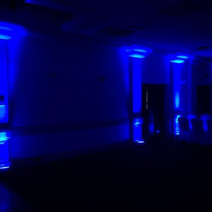 Blue wall washing in an event room